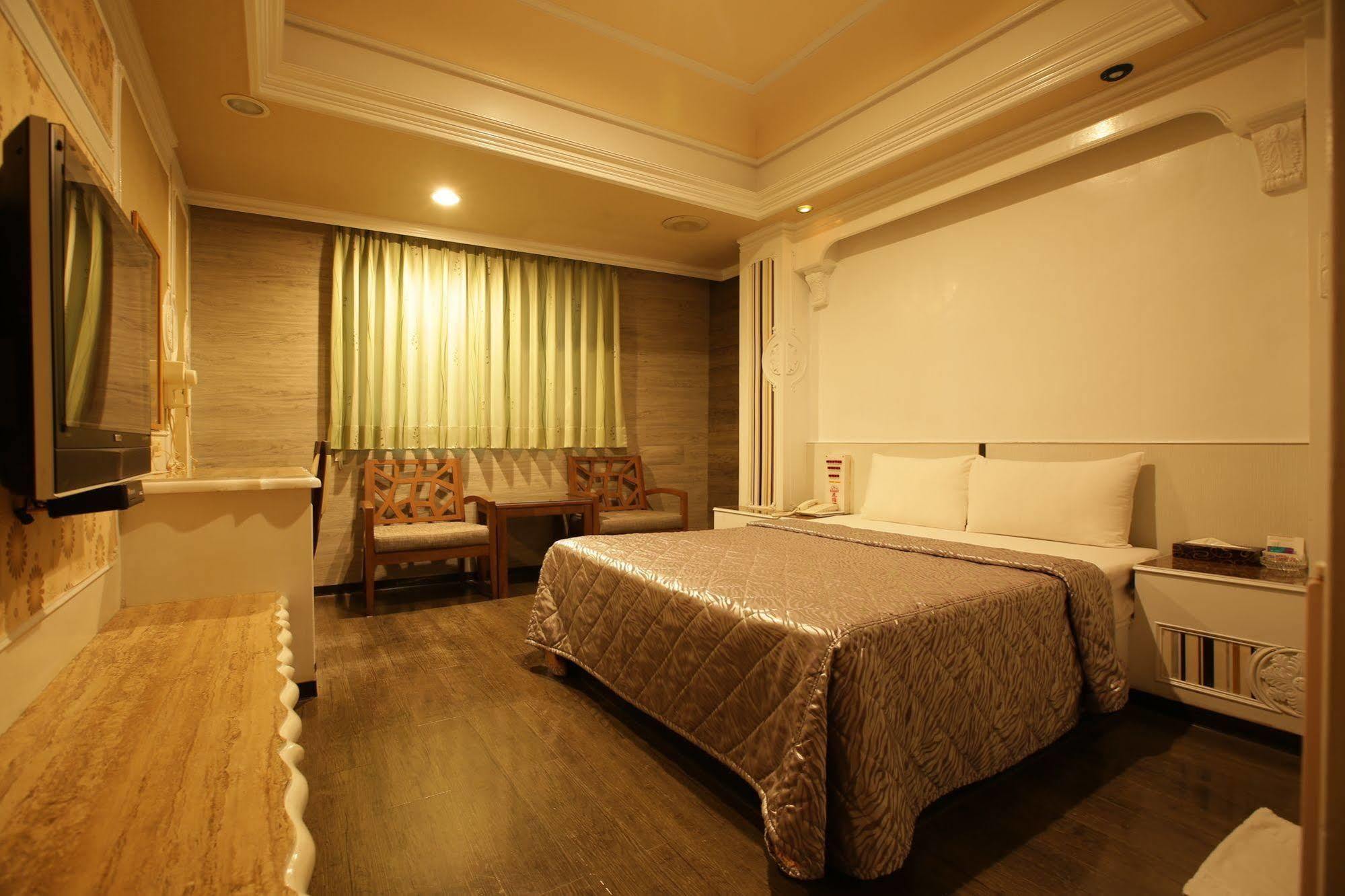 Hua Yue Hotel Ταογιουάν Εξωτερικό φωτογραφία